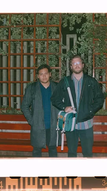 Carozzi y Zelmar en un fotograma de 35mm